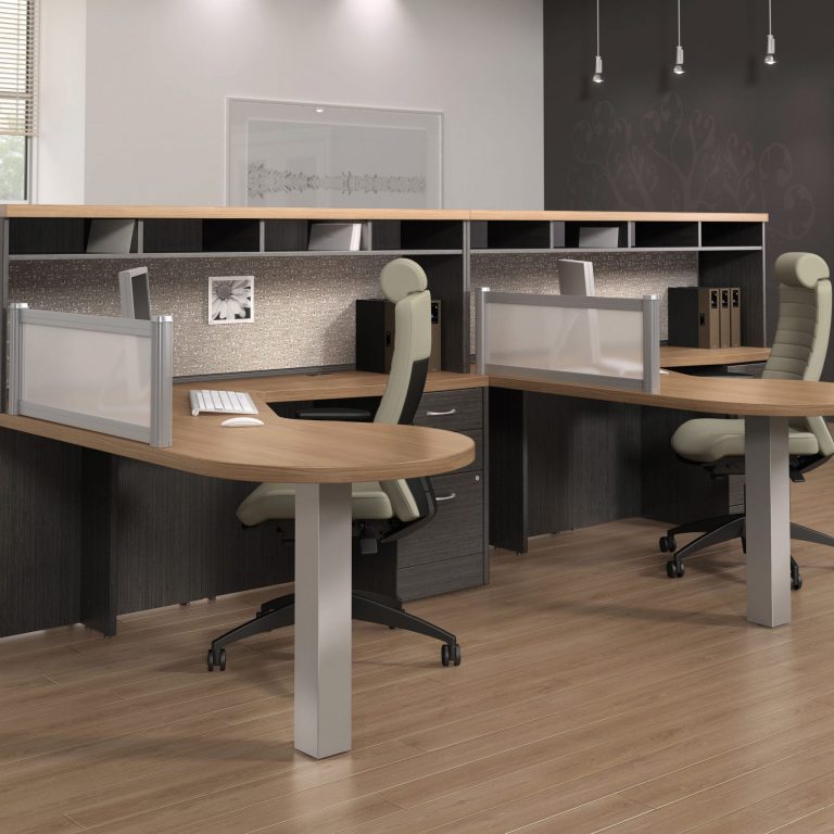 Zira Customizable Desks for Open or Closed Layouts