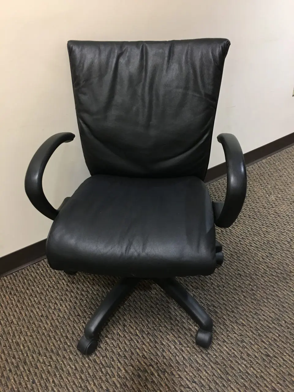 Used leather best sale office chair